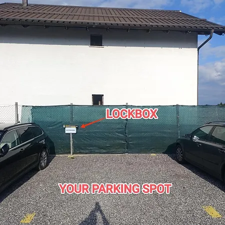 Quiet For Four People *